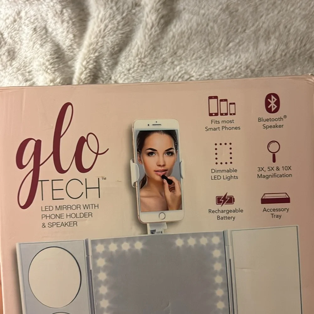 Glo Tech Mirror